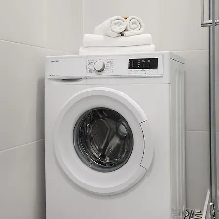 Nowogrodzka Grey By Bookinghost Varsavia