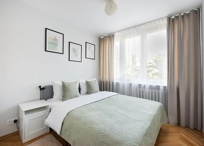 Apartment Nowogrodzka Grey By Bookinghost Warsaw