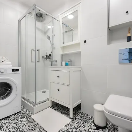 Nowogrodzka Grey By Bookinghost Apartmán Varšava